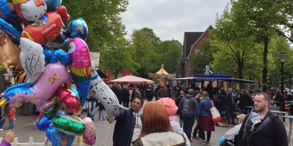 Buntes Treiben auf dem Rondeel