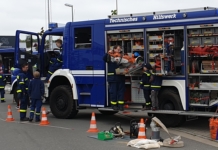Ahrensburg: Tag der Offenen Tür beim THW – am 01.05.2026 THW Ahrensburg KFZ mit Geräten