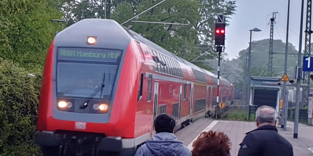 Bahnstationen werden mit WLAN ausgestattet Ahrensburg Portal