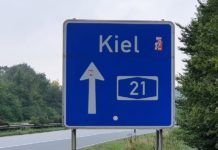 A21: Verkehrsunfall mit einem Schwerverletzten – Zeugen gesucht