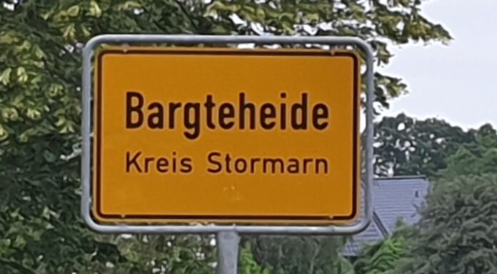 Bargteheide: Fußgängerin bei Verkehrsunfall lebensgefährlich verletzt