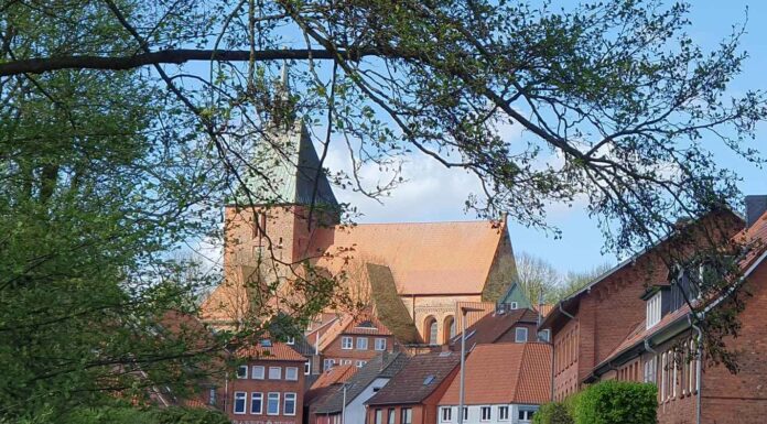 Mölln: Kurpark-Spektakel – am 05.07.2026, 11 Uhr