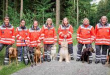 Stormarn: DRK-Rettungshundestaffel mit mehr als 30 Einsätzen im Jahr erfolgreich